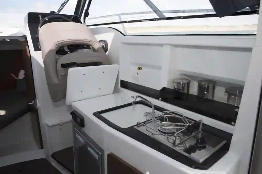 2026 Beneteau Antares 7 à vendre à Dartmouth, Massachusetts Center Console 3