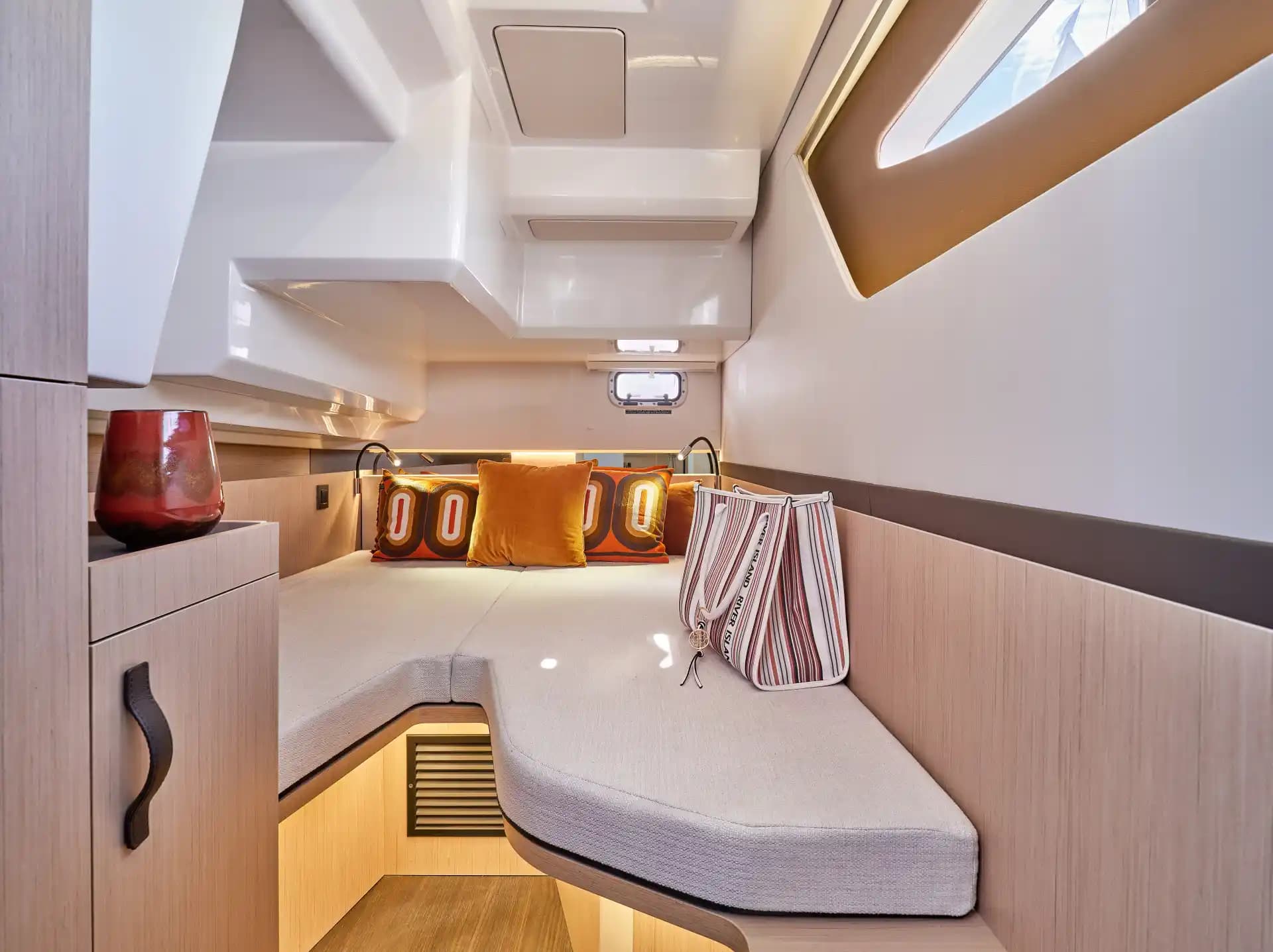 2026 Four Winns TH36 for Sale in Fort Lauderdale, Florida Power Catamarans 5
