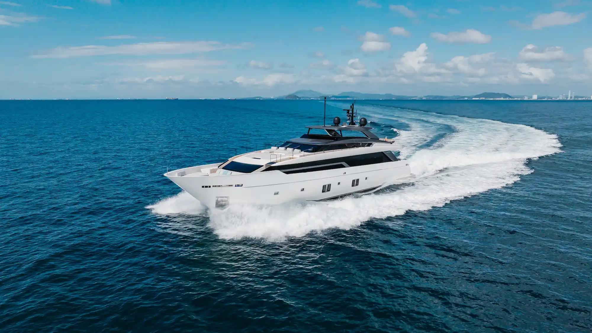 Sanlorenzo SL120 Asymmetric te koop