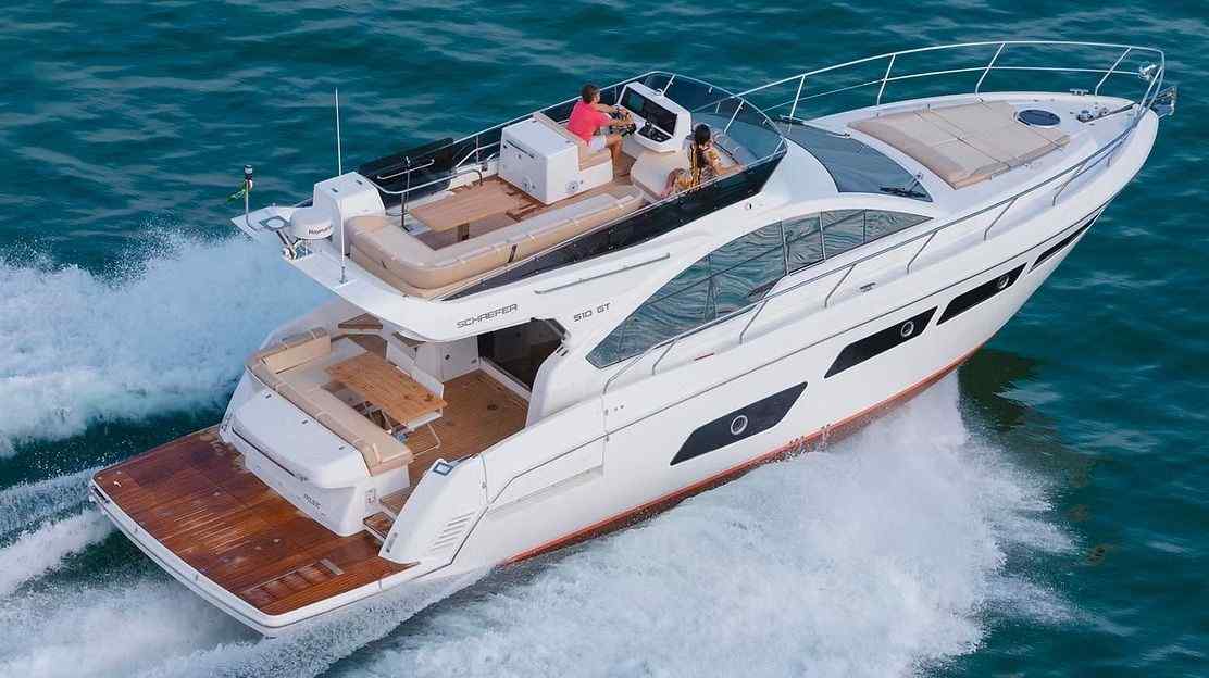 Yacht