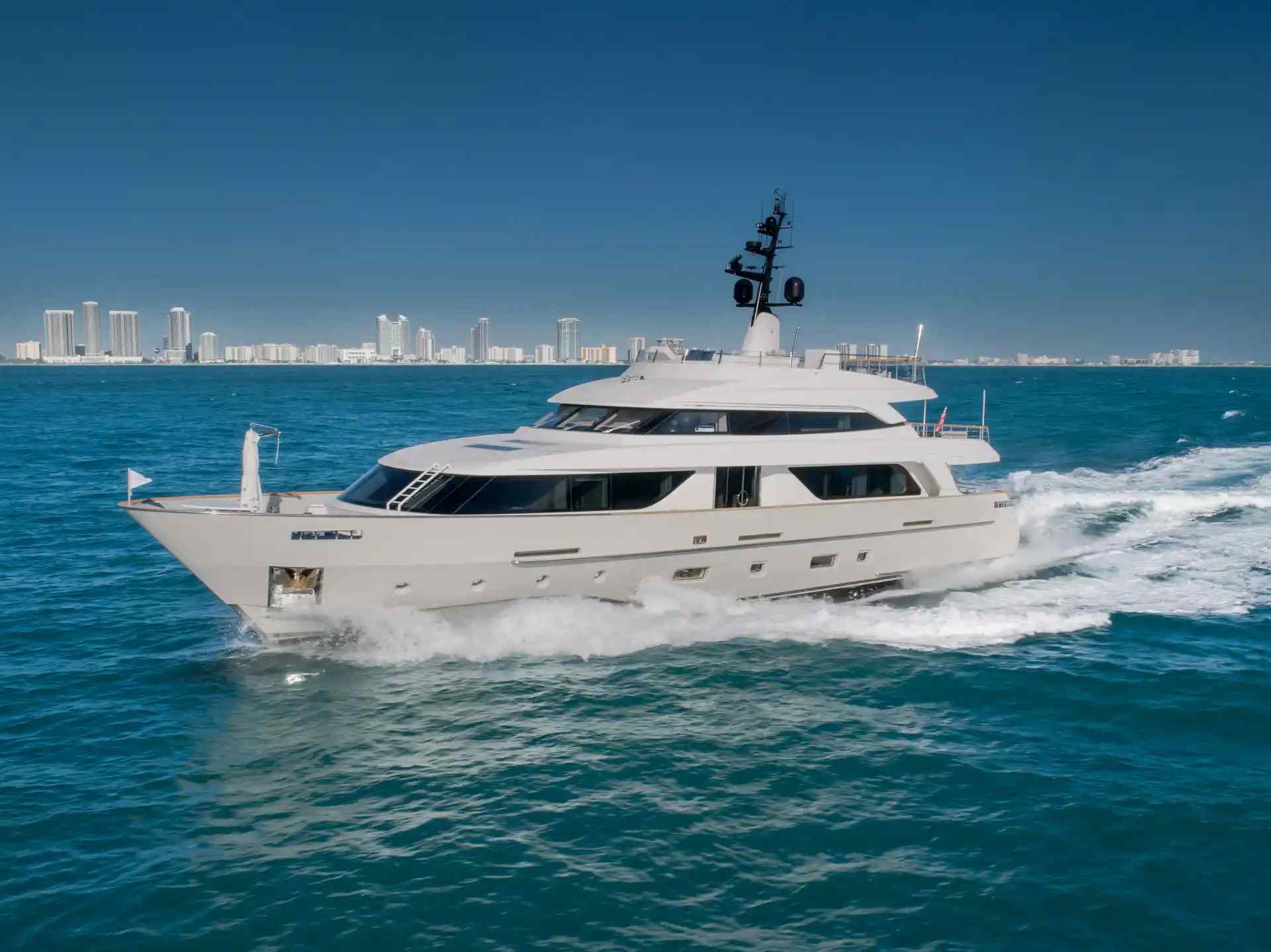 Yacht