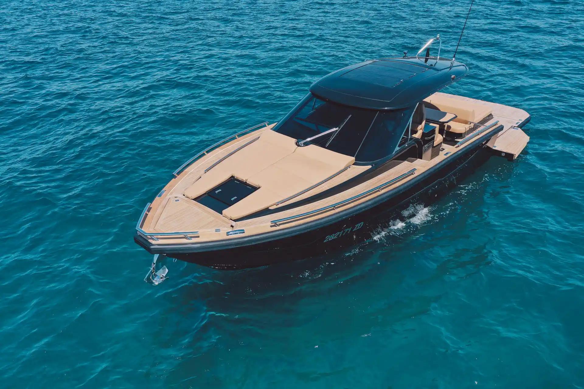 Focus Motor Yachts Forza 37 For Sale