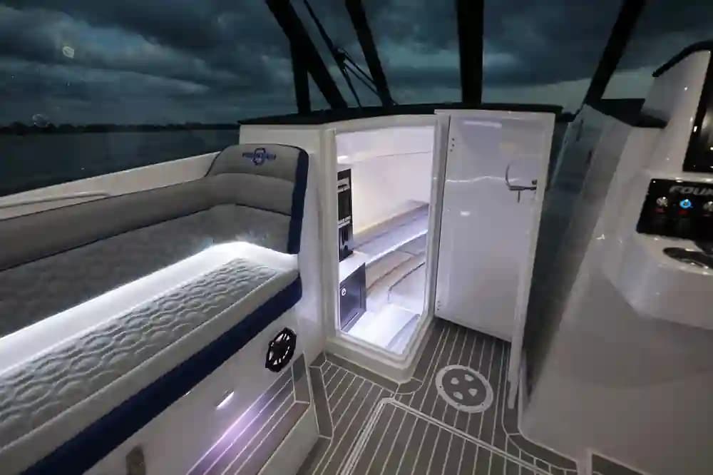 2025 Fountain Powerboats 39 DX for Sale in Miami Beach, Florida Dual Console 2