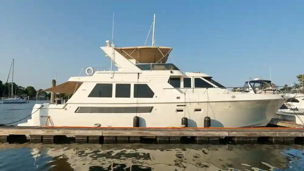 Tollycraft 57 Pilothouse Motor Yacht For Sale