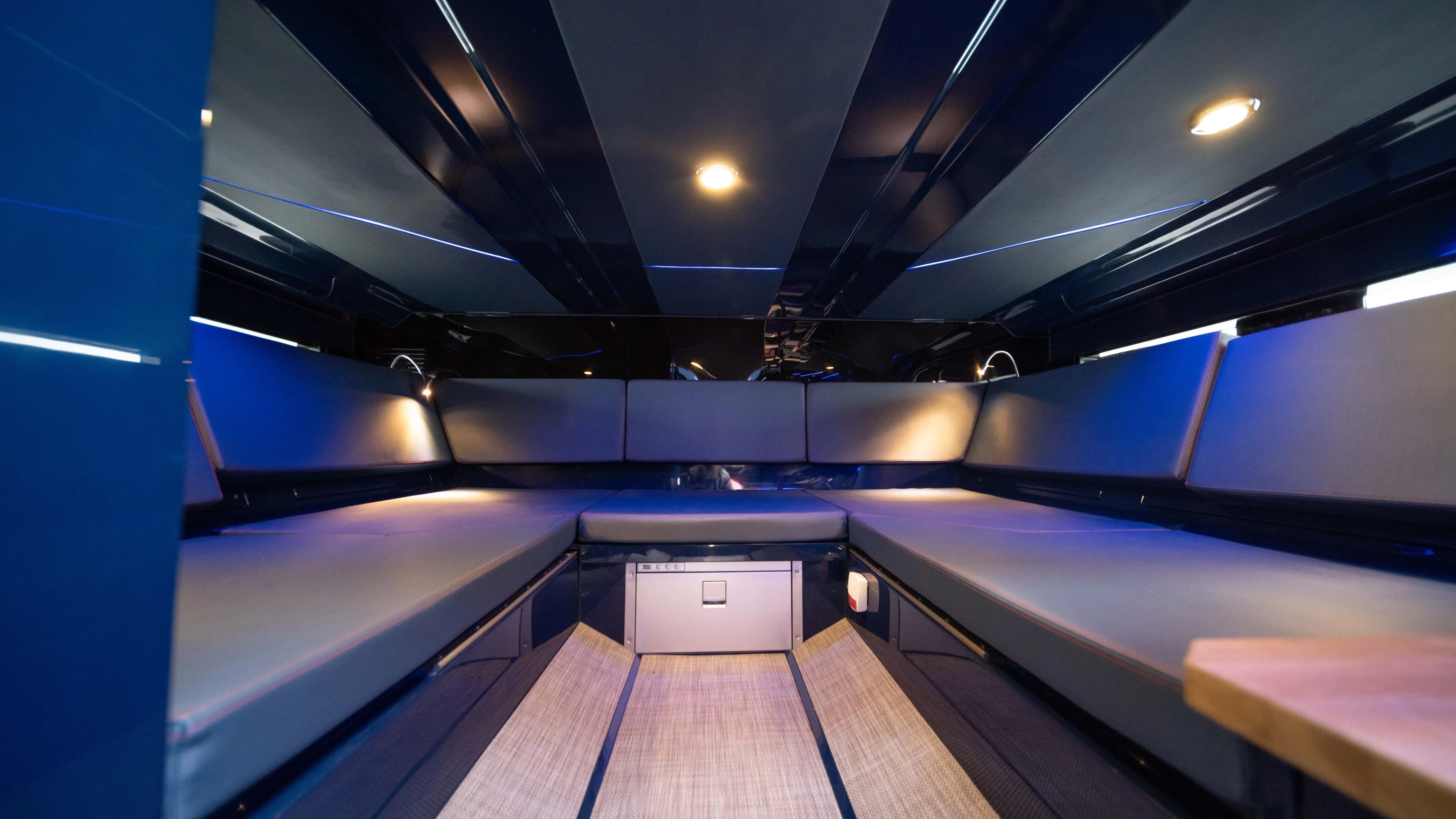 2024 De Antonio Yachts D37 Alinghi Red Bull Racing Sold in Miami, Florida Sport Cruiser 2