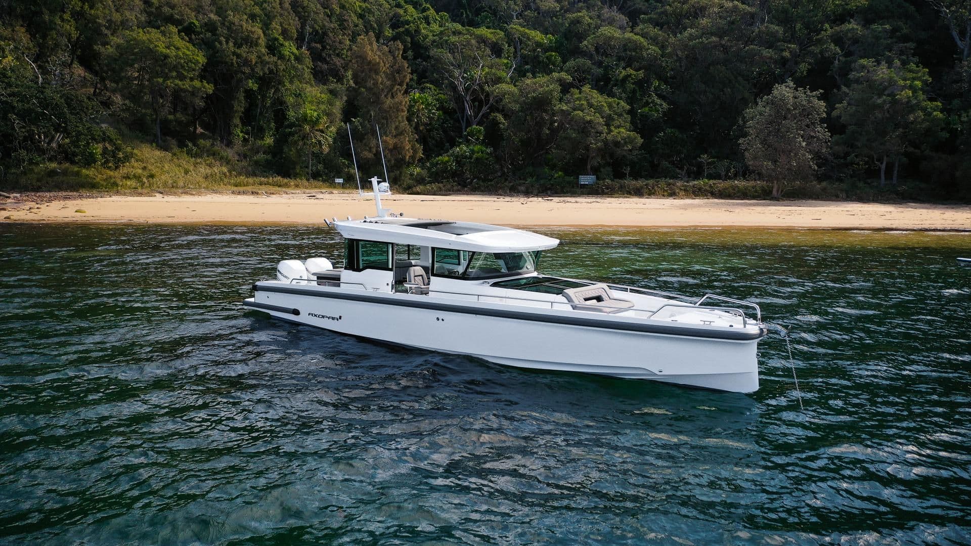 2025 Axopar 37 XC Cross Cabin Sold in San Diego, California Center Console