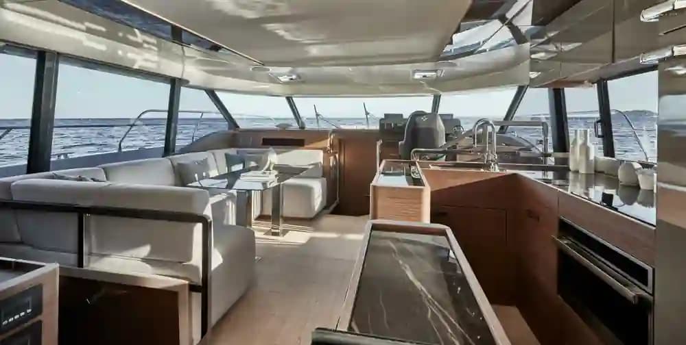 2025 Prestige M48 zum Verkauf in Dania Beach, Florida Express Cruiser 3