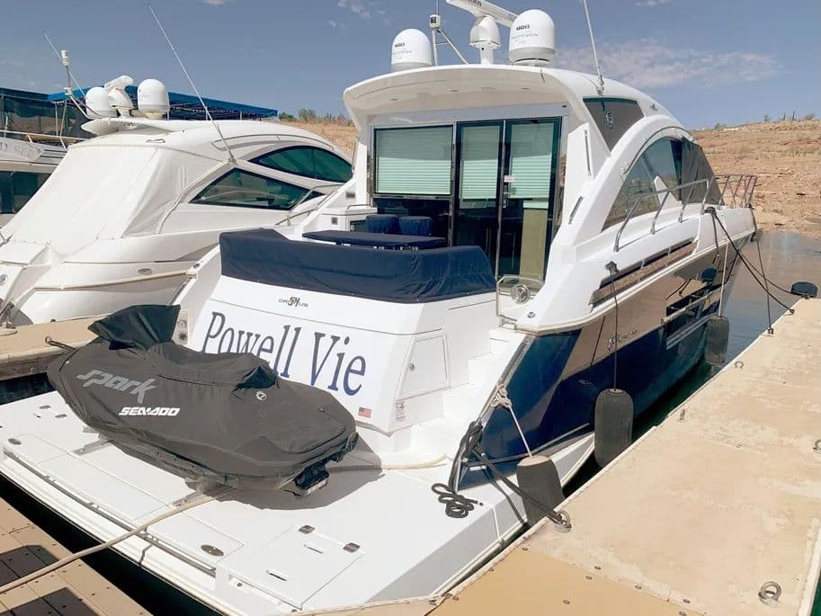 Cruisers Yachts 54 Cantius for Sale