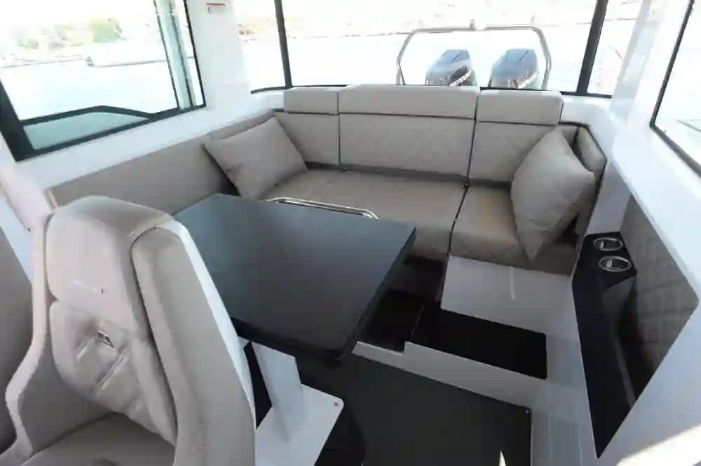 Axopar 37 XC Cross Cabin te koop