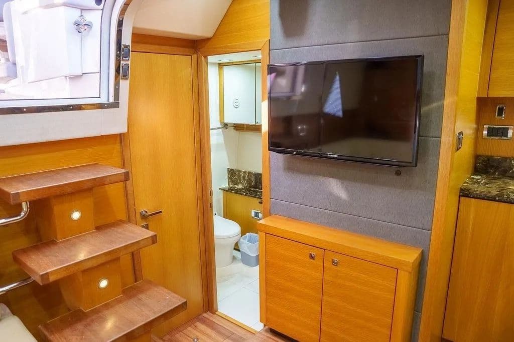 2013 Sunseeker Portofino 48 for Sale in Fort Lauderdale, Florida Sport Cruiser 2