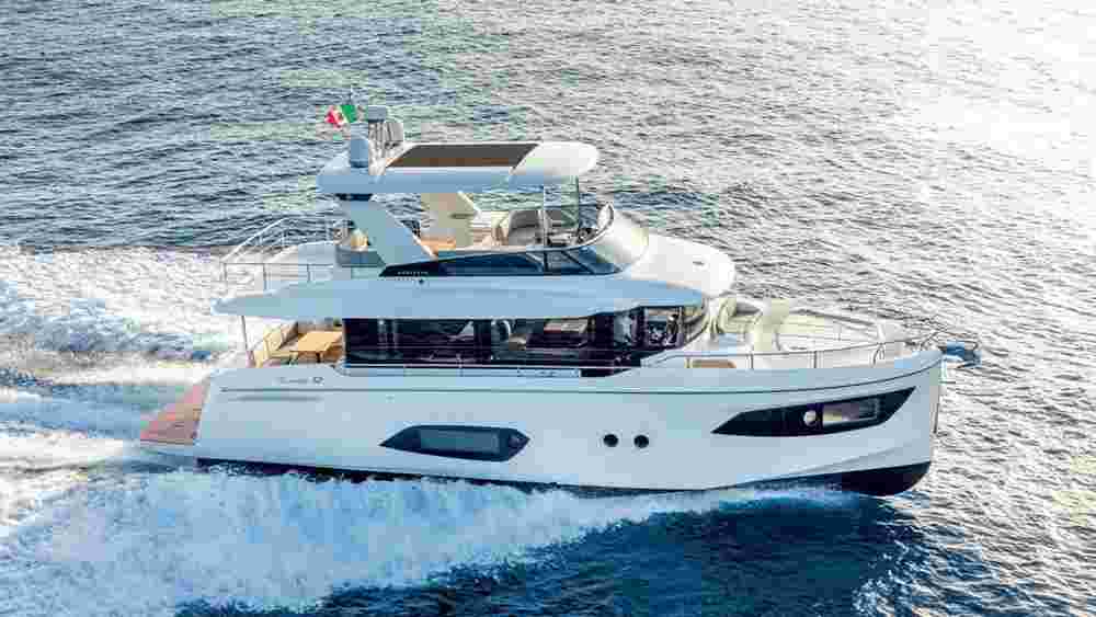 2024 Absolute Navetta 52