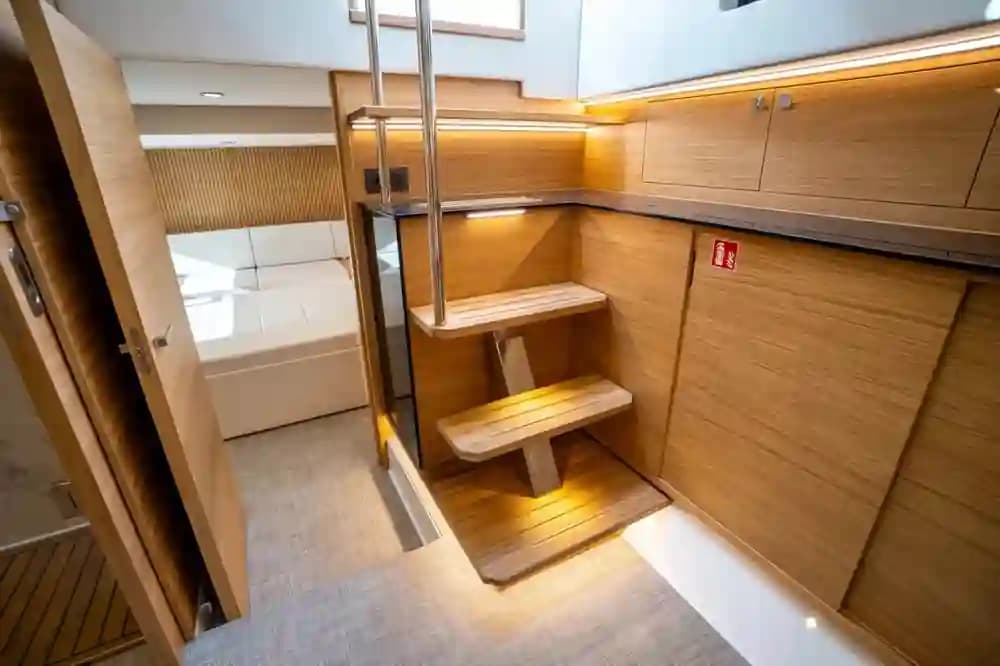 2025 De Antonio Yachts D50 Open Sold in Miami, Florida Motor Yacht 5