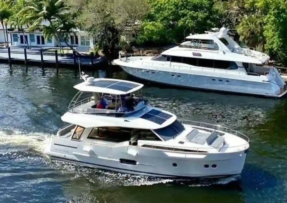 Greenline Yachts 48 Fly for Sale