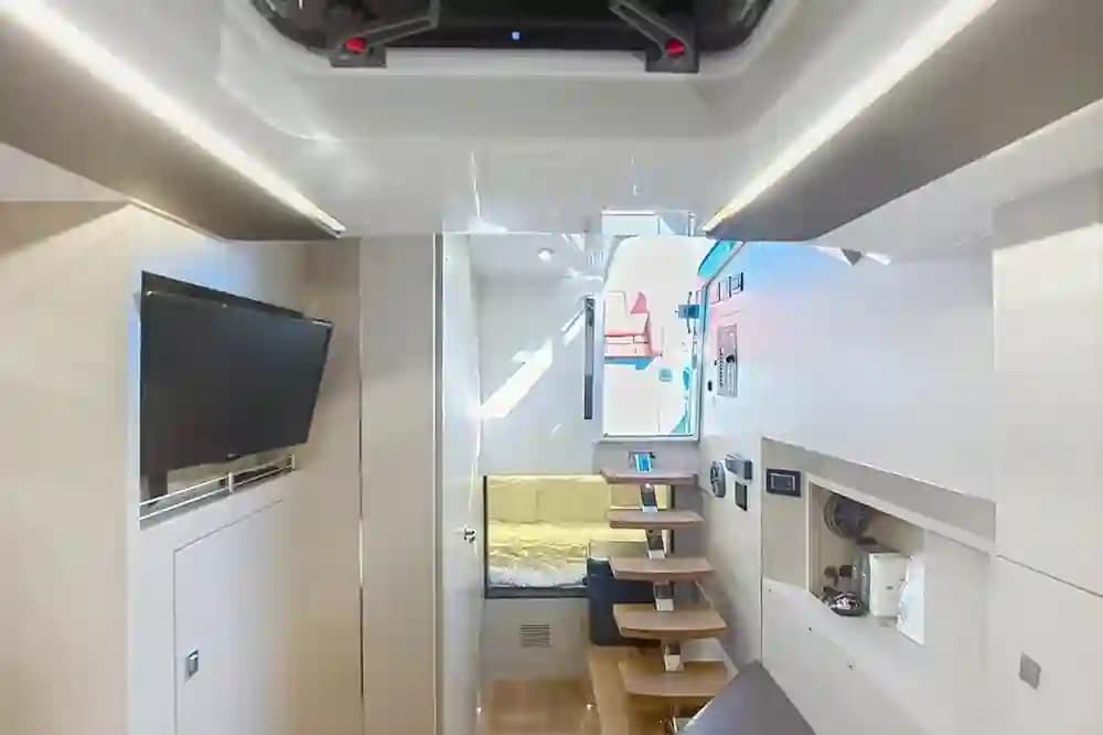 2019 Sacs Rebel 40 zum Verkauf in Miami Beach, Florida Walk-around Boats 2