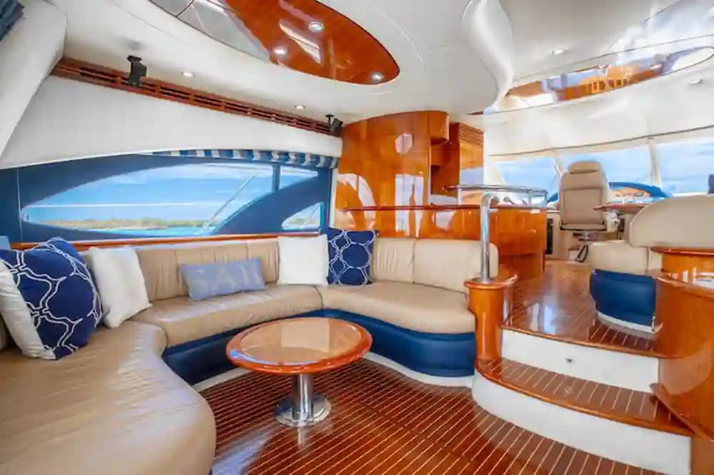 2007 Azimut 62 Evolution Yacht for Sale in Miami, Florida Flybridge 3