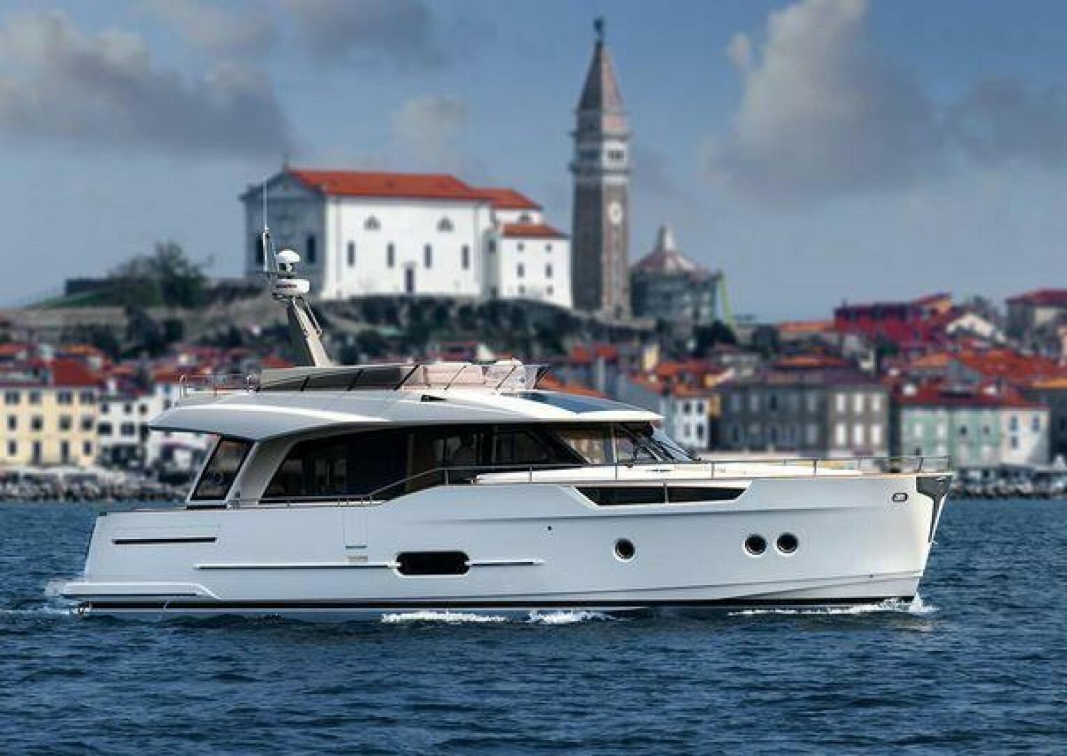 Greenline Yachts 48 Fly For Sale