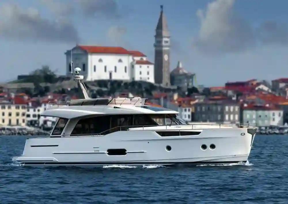Greenline Yachts 48 Fly For Sale