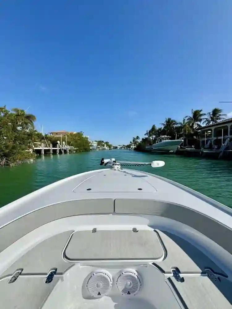 Contender 26 Bay zum Verkauf