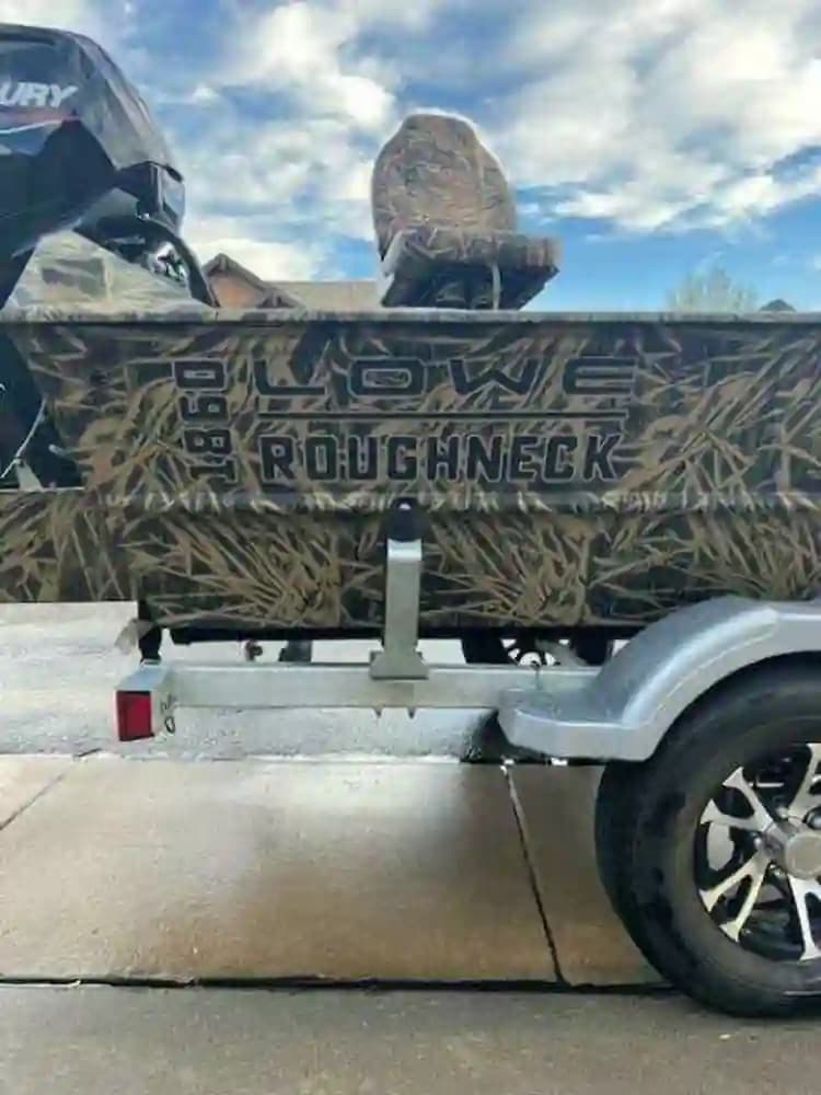 Lowe Roughneck 1860 CC te koop