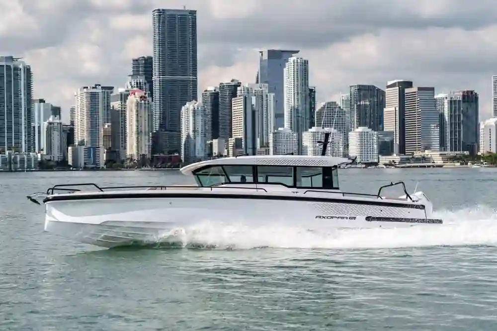 Axopar 37 XC Cross Cabin te koop