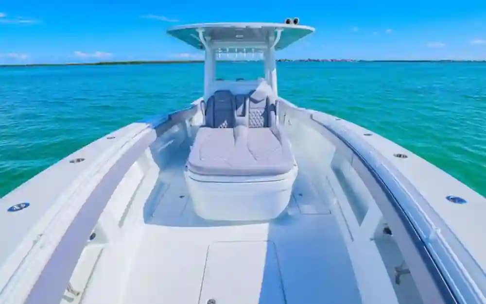 2025 Invincible 39 Open Fisherman for Sale in Tavernier, Florida Center Console 2
