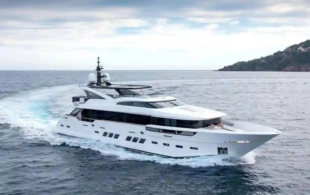 DL Yachts Dreamline 35 For Sale