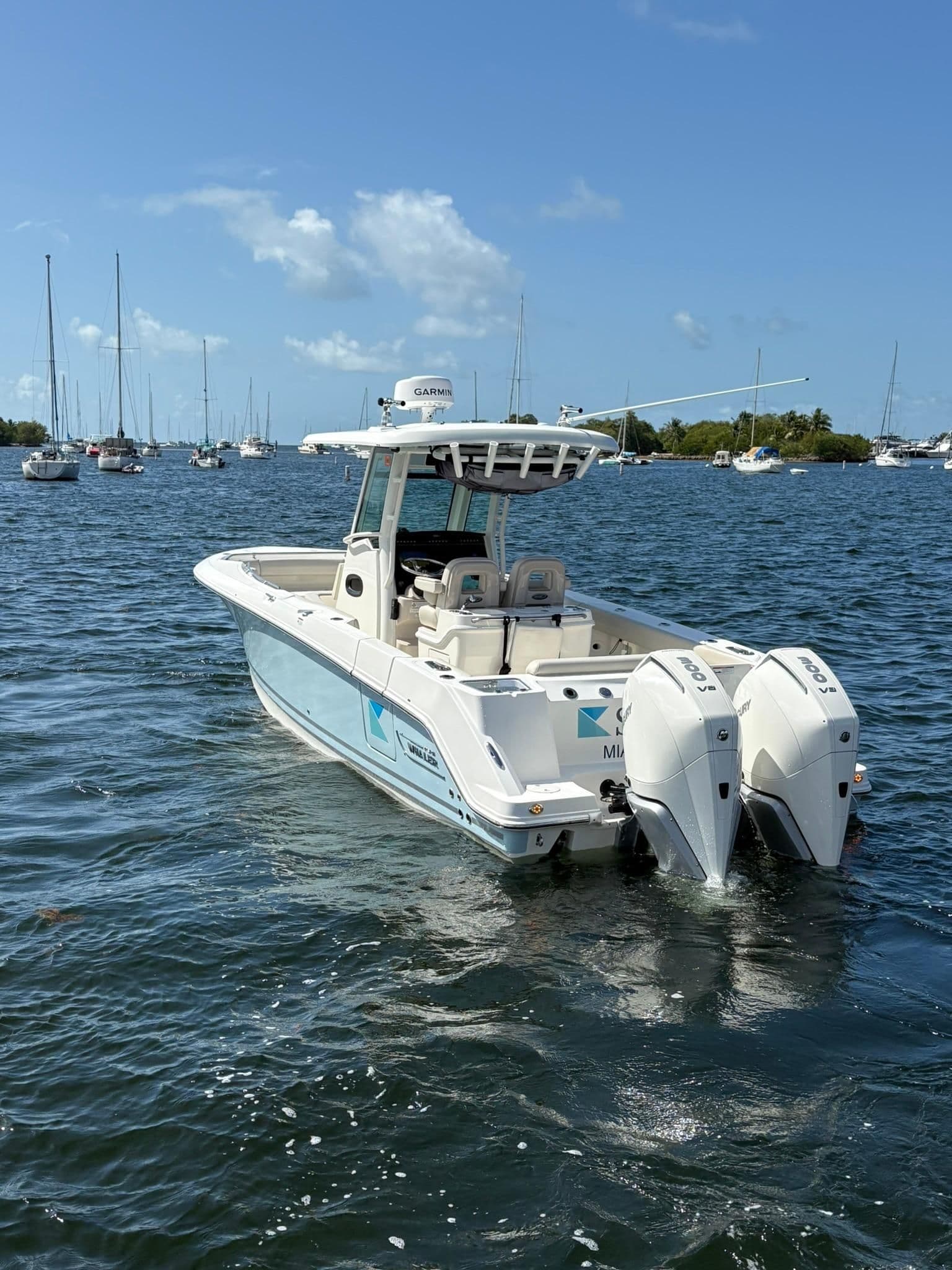 Boston Whaler 280 Outrage for Sale