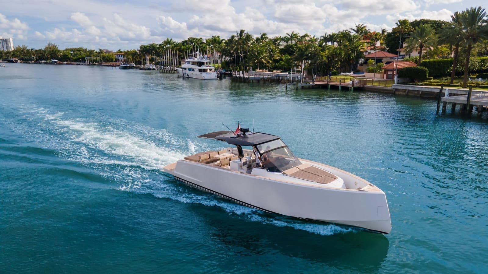 2019 Pardo Yachts P43 Sold in Miami, Florida Walk-around Boats