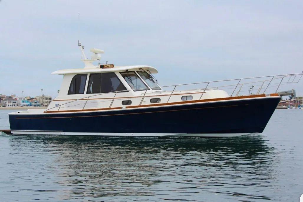 Grand Banks Yachts 39 Eastbay SX For Sale