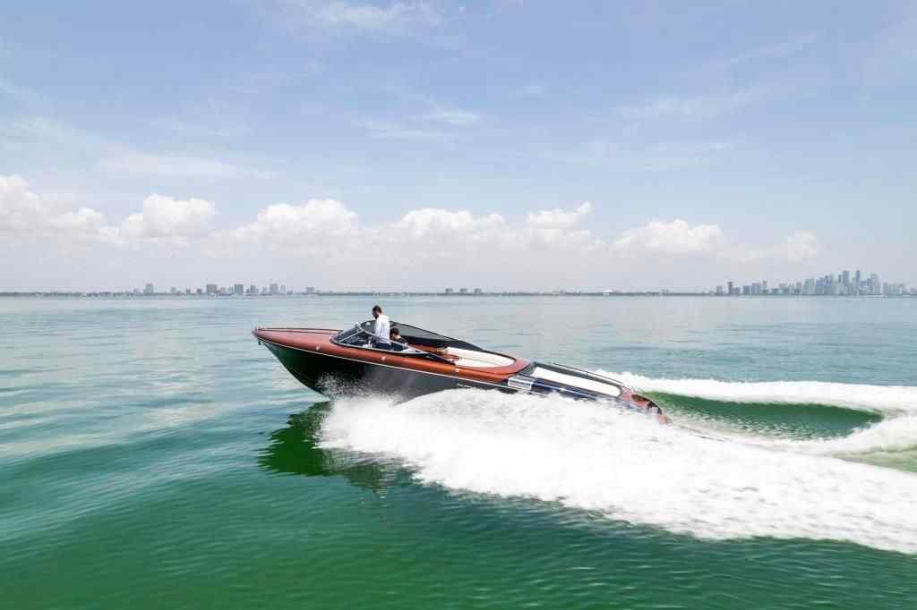 Yacht