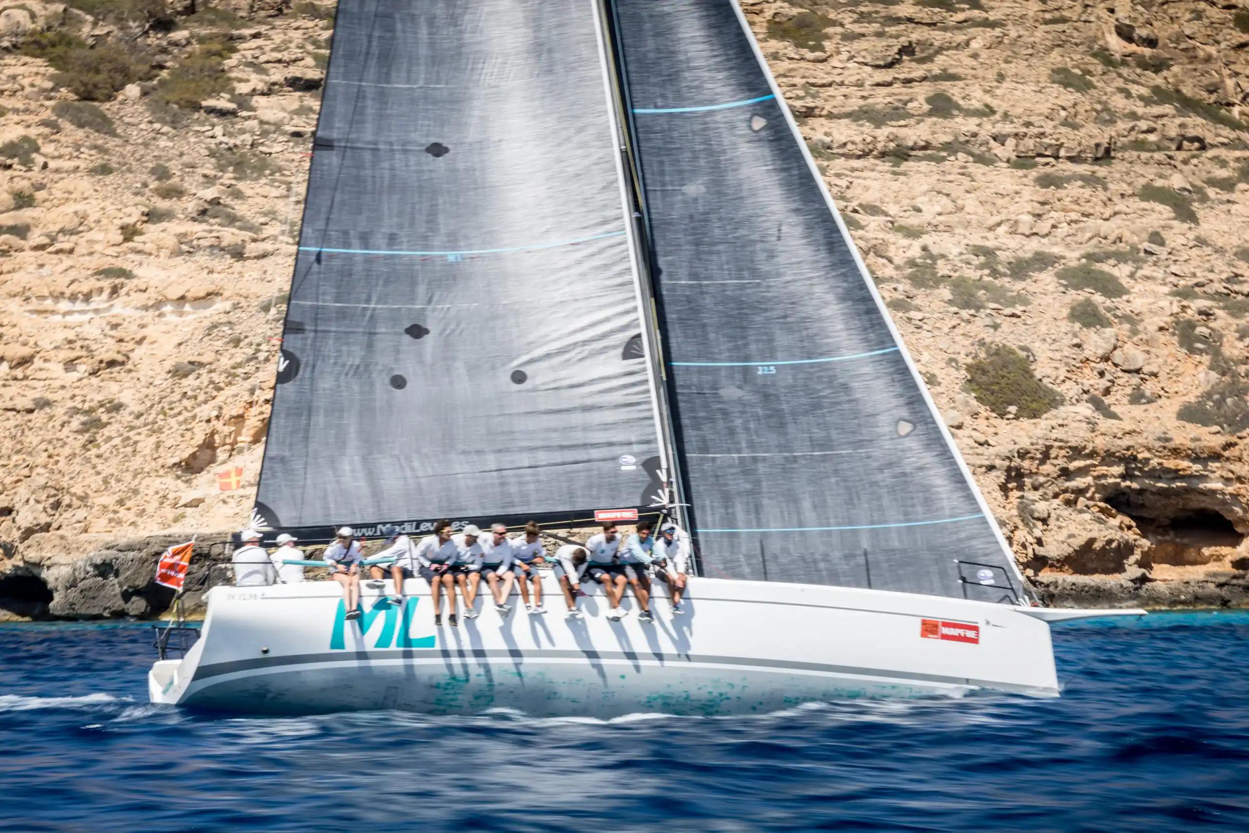 Italia Yachts 12.98 Fuoriserie à vendre