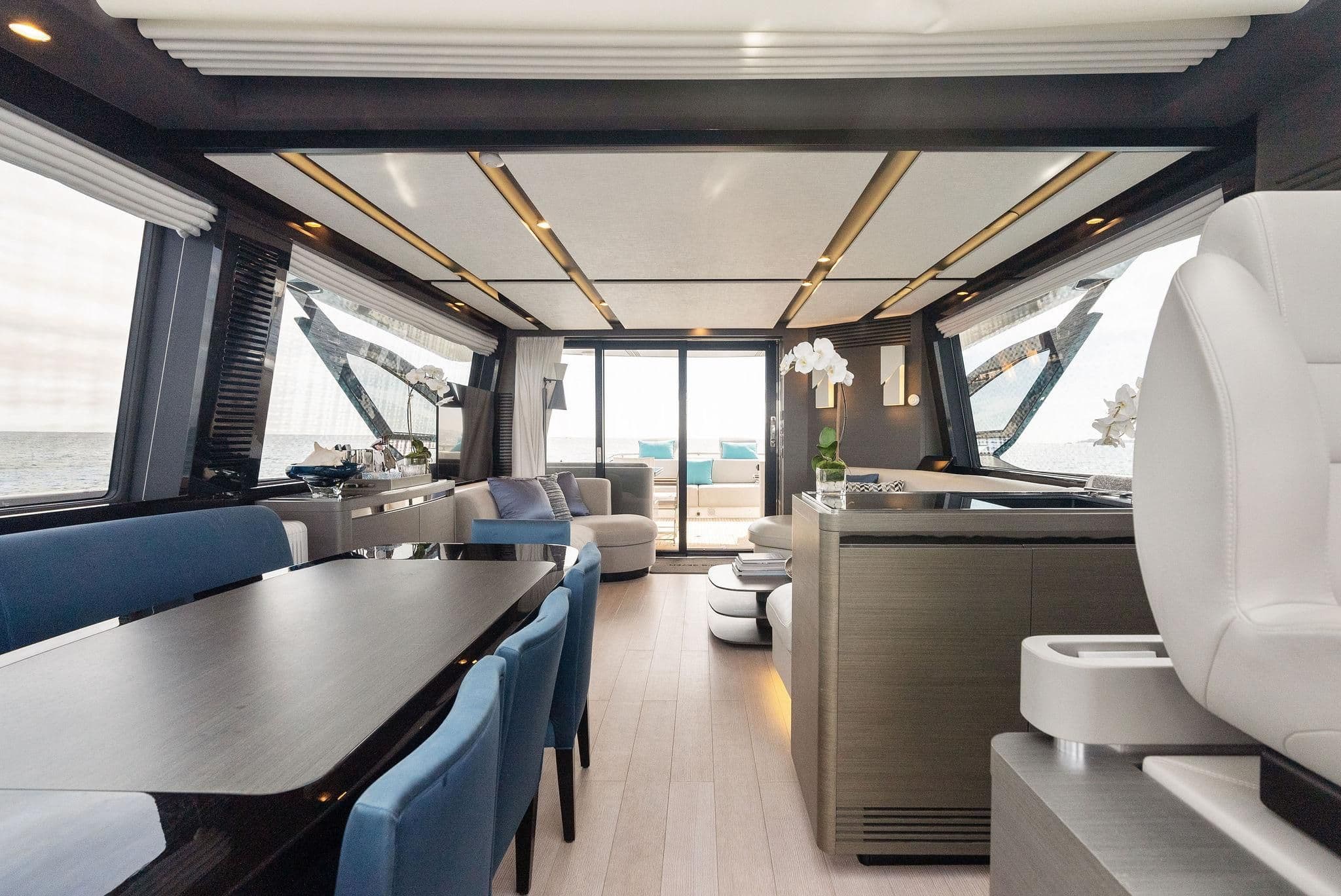 2022 Azimut S8 in vendita a Palm Beach, Florida Motor Yacht 3