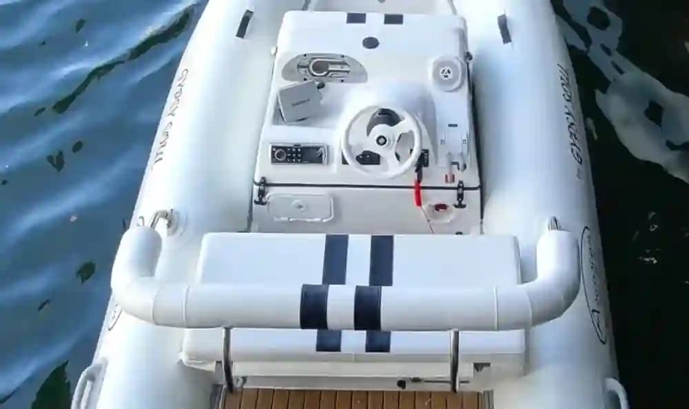 2015 Aquascan Sprinter F11 in vendita a Miami, Florida RIB (Rigid Inflatable) 4