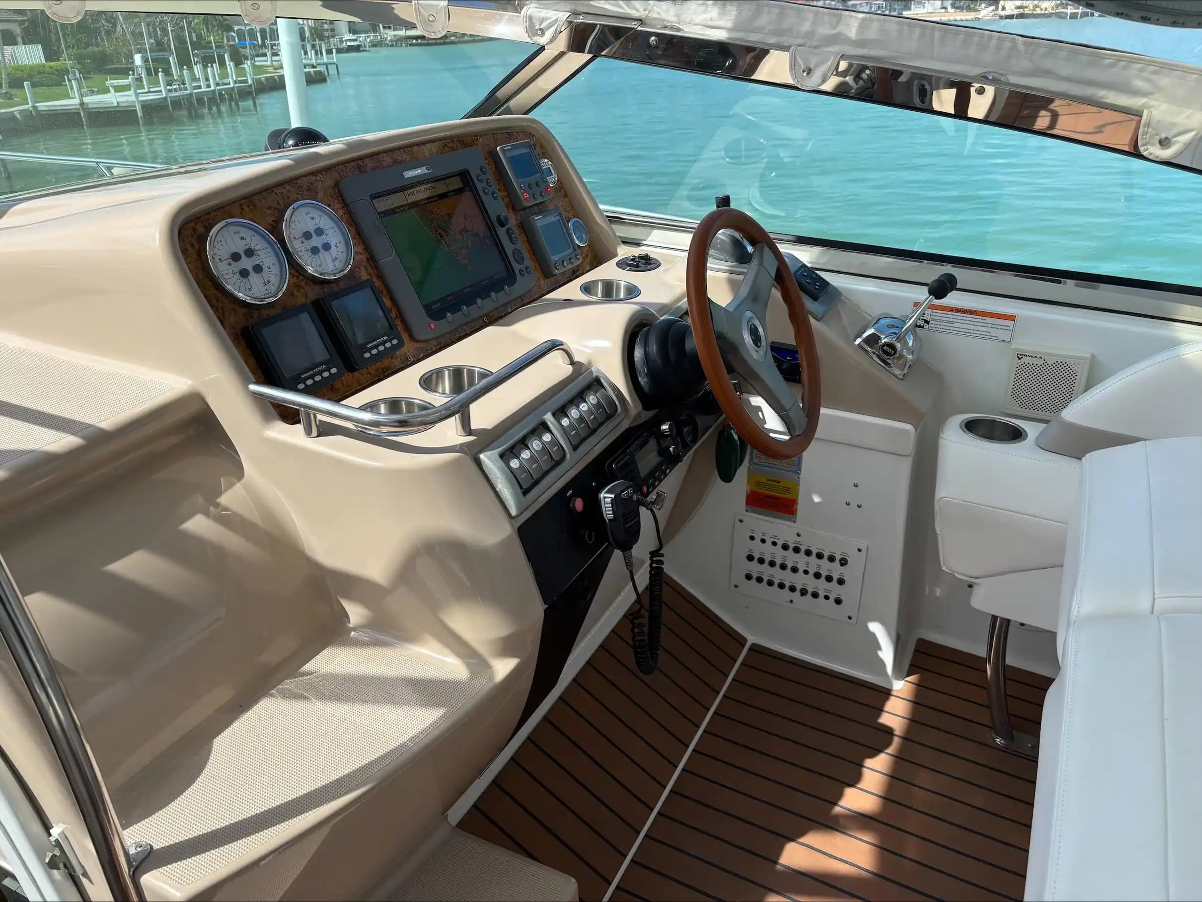 2008 Formula Boats 37 PC for Sale in Marco Island, Florida Motor Yacht 5