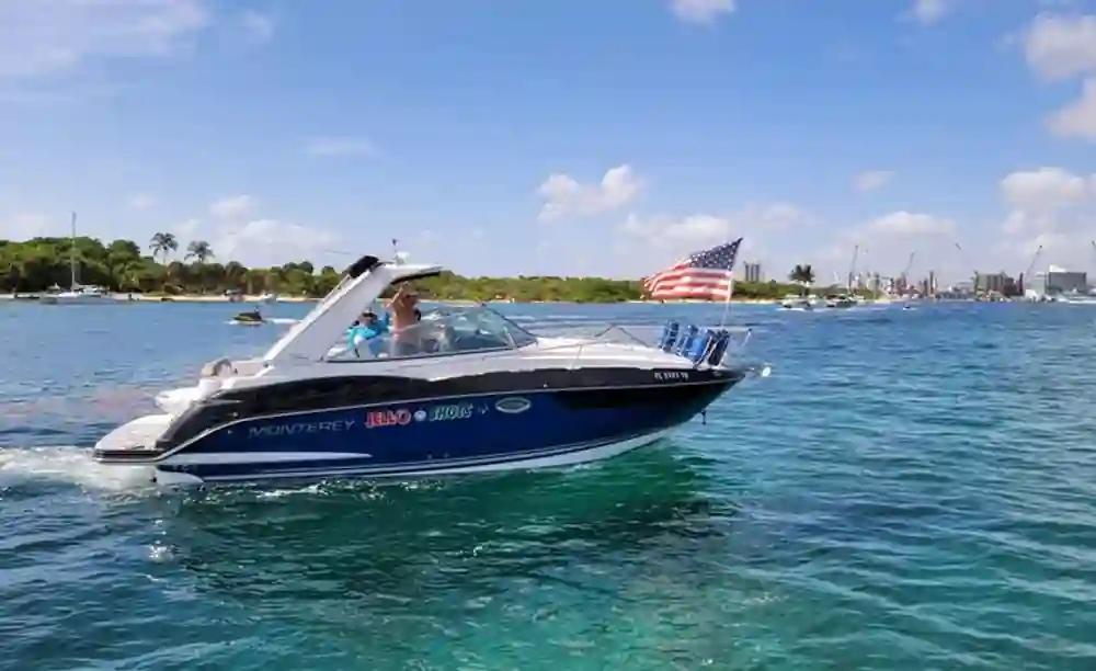 Monterey 295 Sport Yacht For Sale