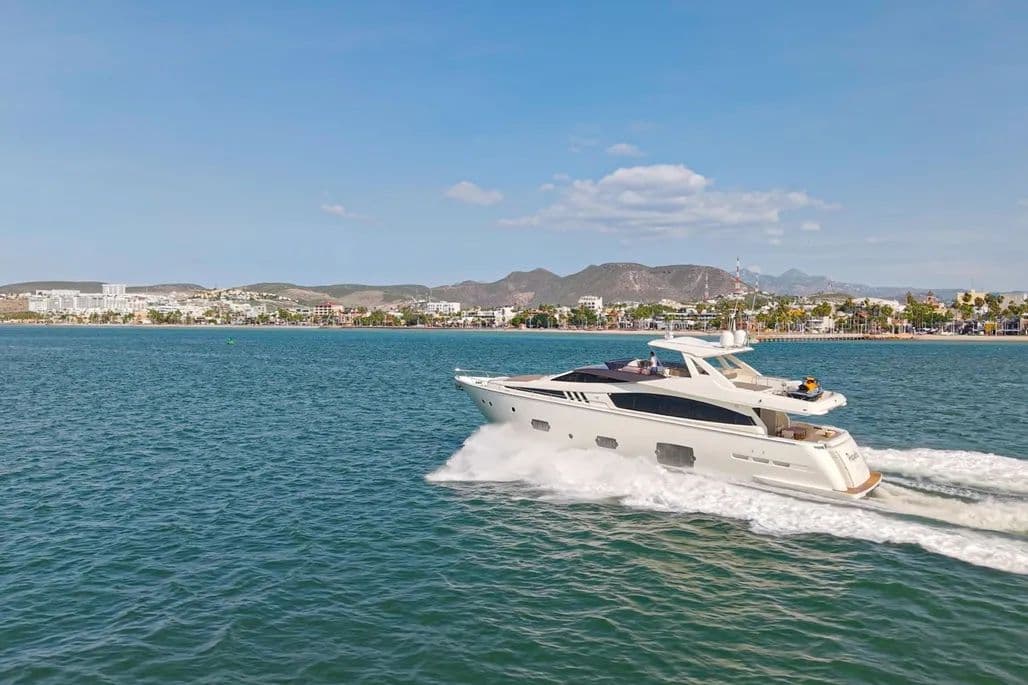 Ferretti Yachts 800 for Sale