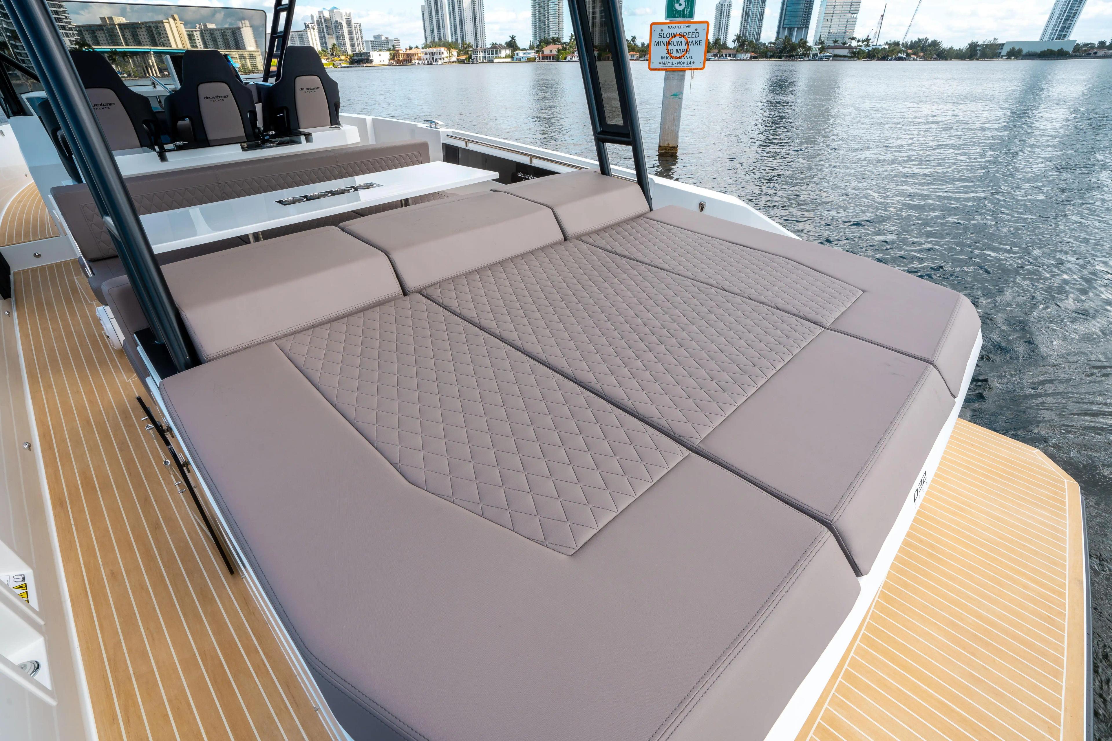 De Antonio Yachts D32 Open For Sale