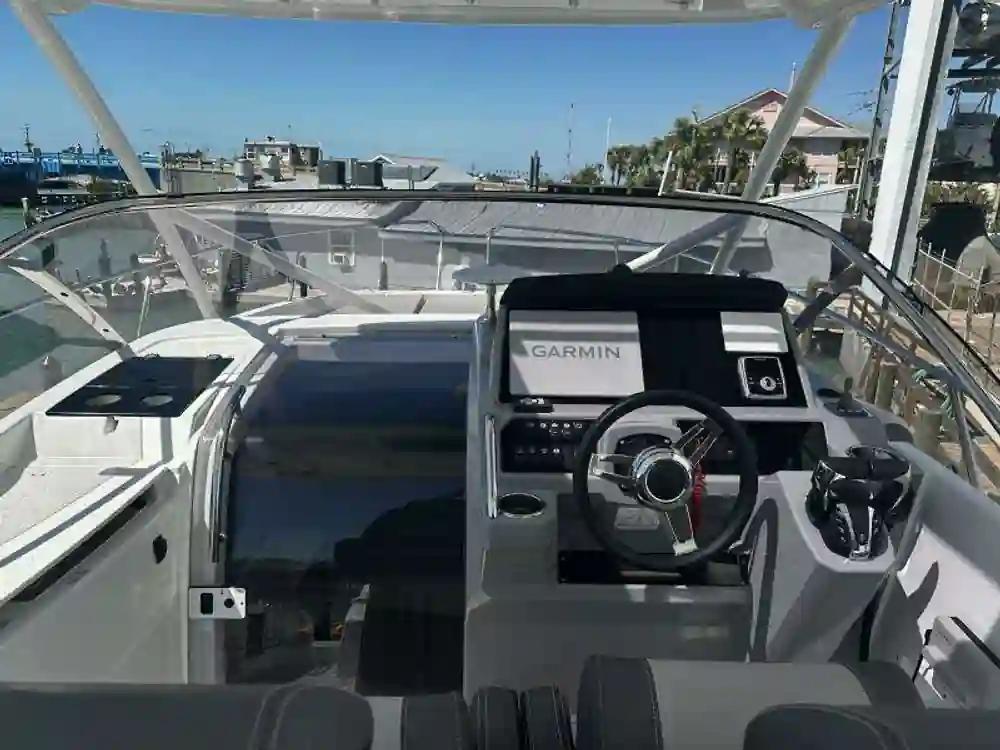 Jeanneau Leader 9.0 WA For Sale