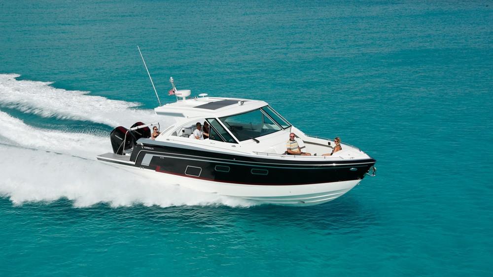 2026 Formula Boats 380 Super Sport Crossover