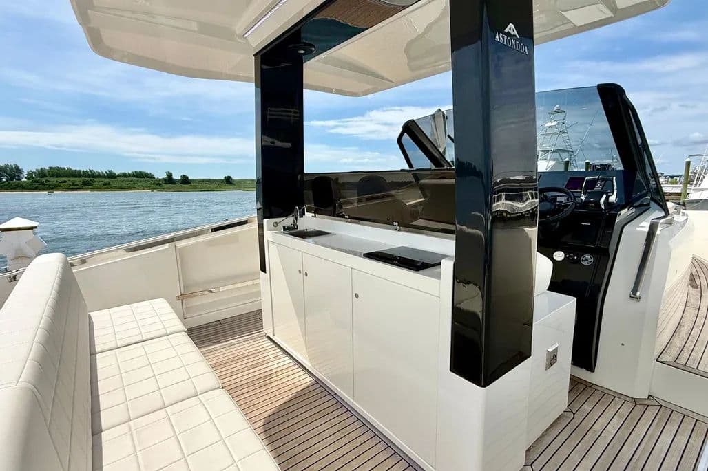 2023 Astondoa 377 Coupe Outboard for Sale in Brielle, New Jersey Center Console 3