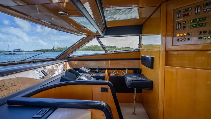 1995 Sanlorenzo 62 for Sale in Miami, Florida Flybridge 5