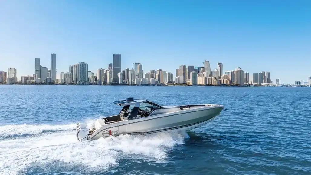 Cigarette Racing 42' Auroris For Sale