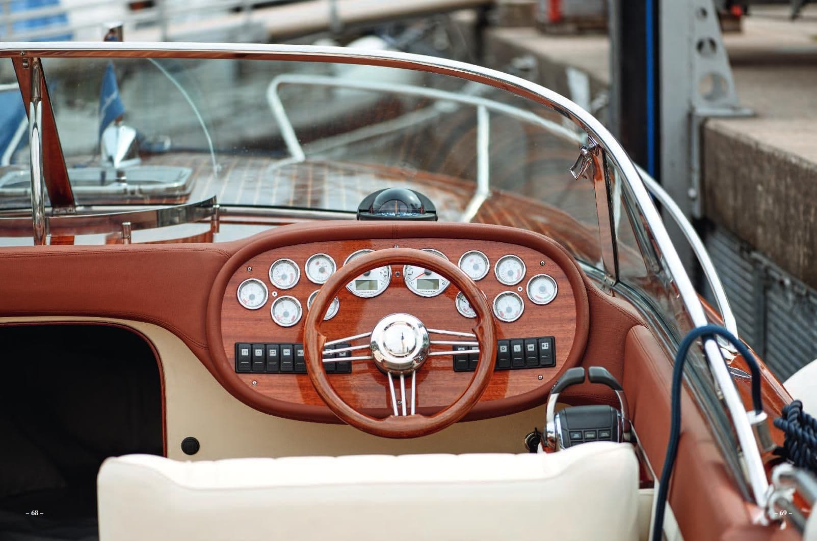 2004 Colombo Romance 32 in vendita a Lugano, CH Runabout 1
