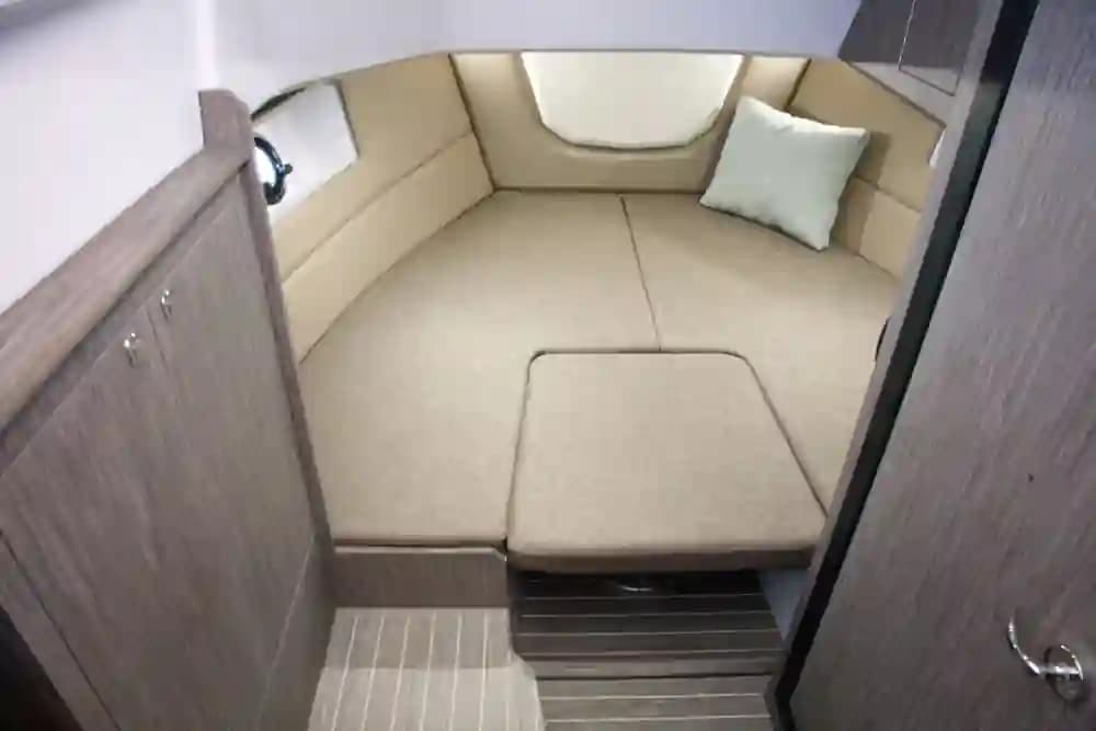 2025 Ranieri International Next 285 LX à vendre à Miami, Florida Center Console 3