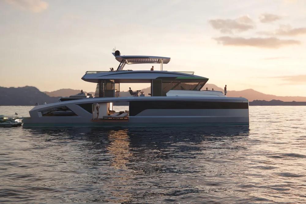 2027 Lazzara LPC 500