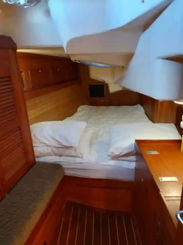 2000 Sabre Yachts 452 Sold in Annapolis, Maryland Monohull 4
