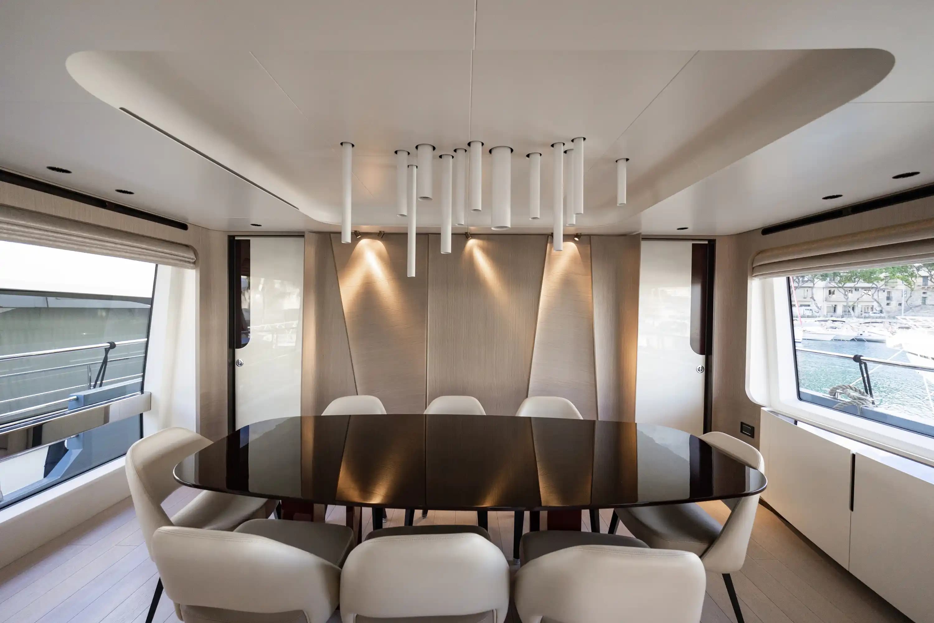2020 Azimut Grande 27M Sold in Varazze, IT Flybridge 2