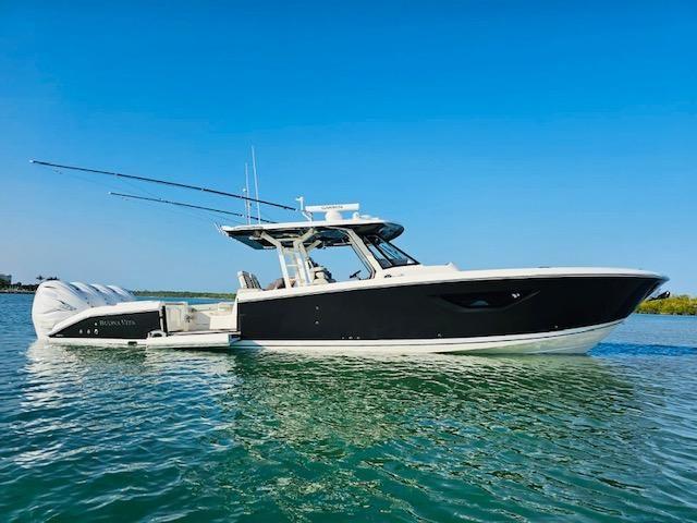 Pursuit S 428 For Sale