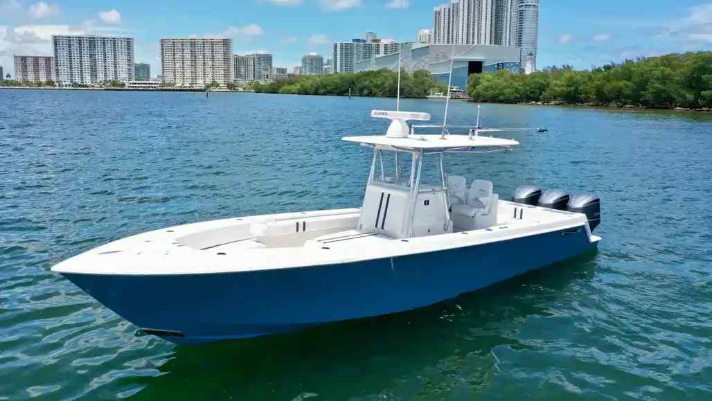Yacht