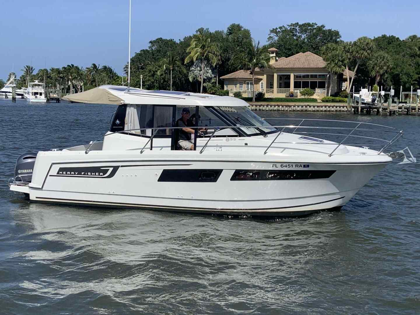 Yacht